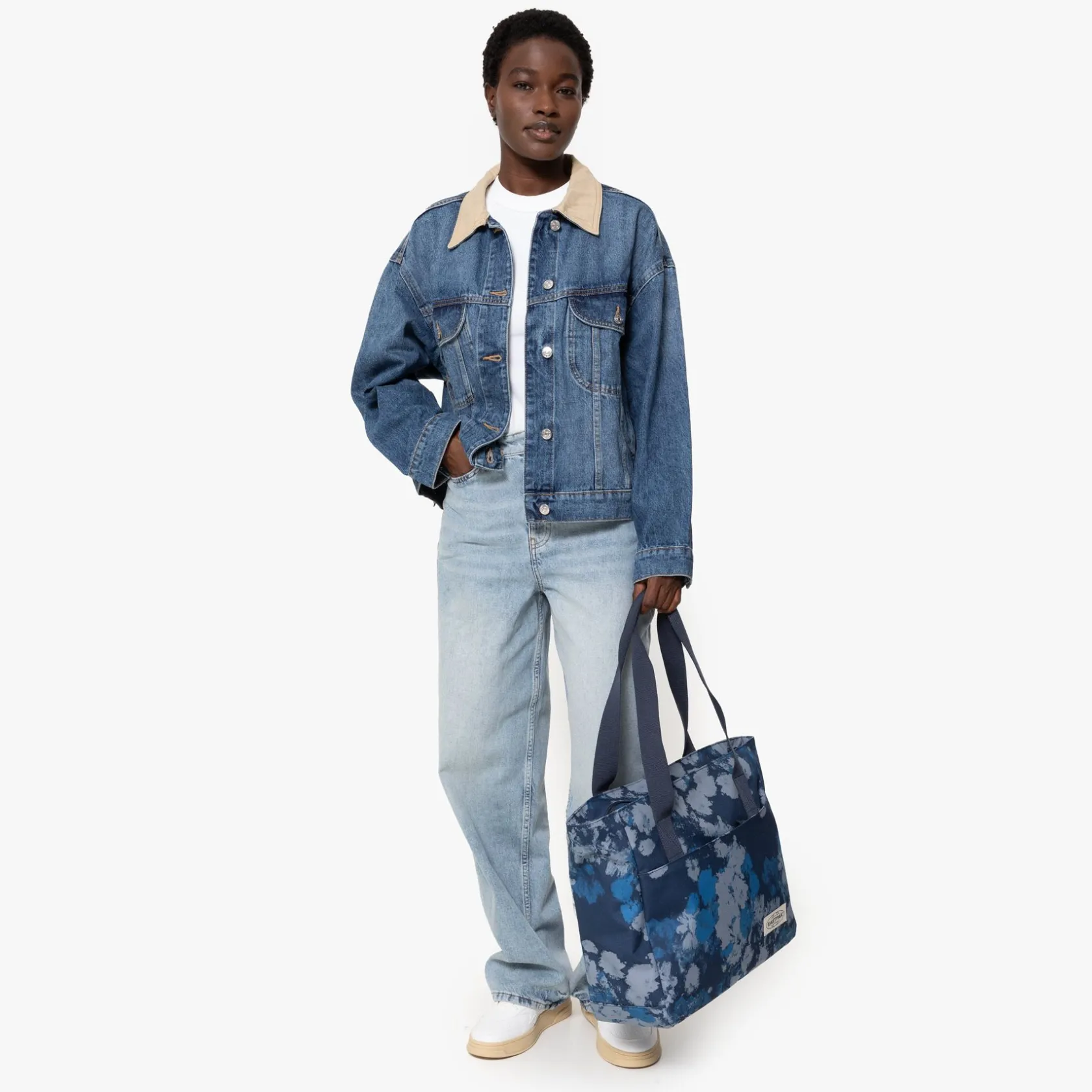 Eastpak Shopper Tassen>CARRY TOTE BAG WashedPrintBlue