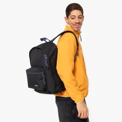 Eastpak Waterdichte Rugzakken | Laptop Rugzakken><noscript><img width=