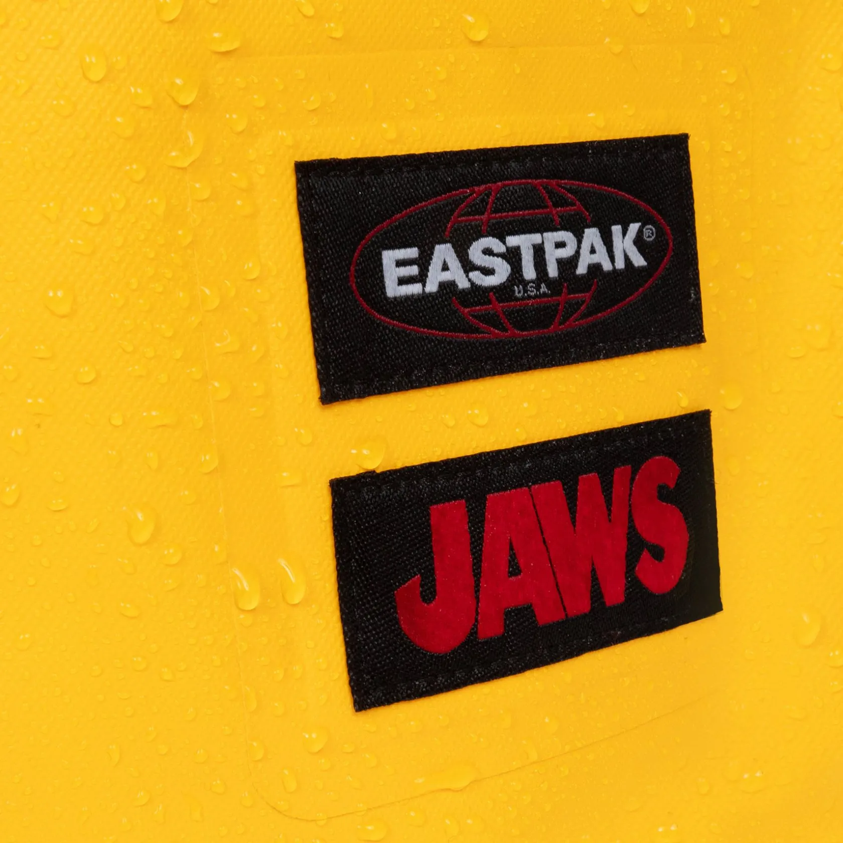 Eastpak Waterdichte Rugzakken>SAILING BAG JawsYellow