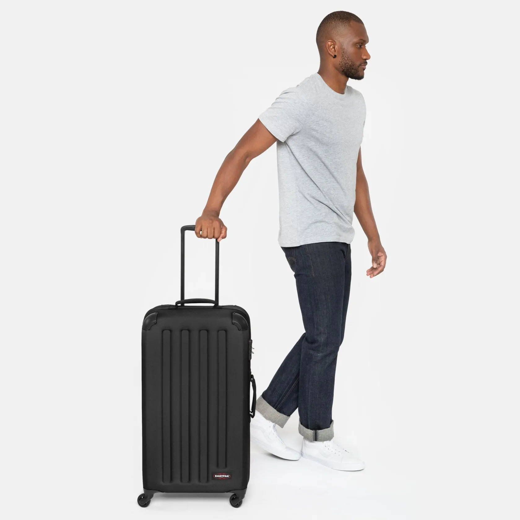 Eastpak 4 Wielen | Grote Koffers>TRANZSHELL M Black